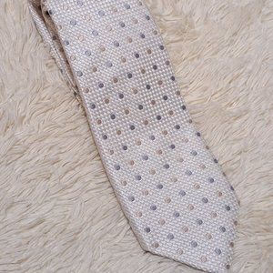 Countess Mara White Tie with Polka Dots